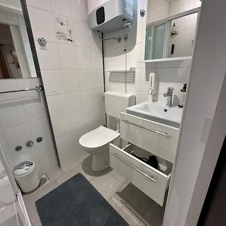 Apartma Tiny Tides *